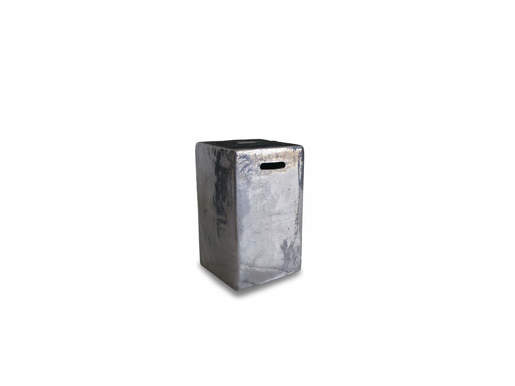 Immagine di INOUT 43 Tavolino/Pouf - Ceramica Grigio Antracite - Gervasoni